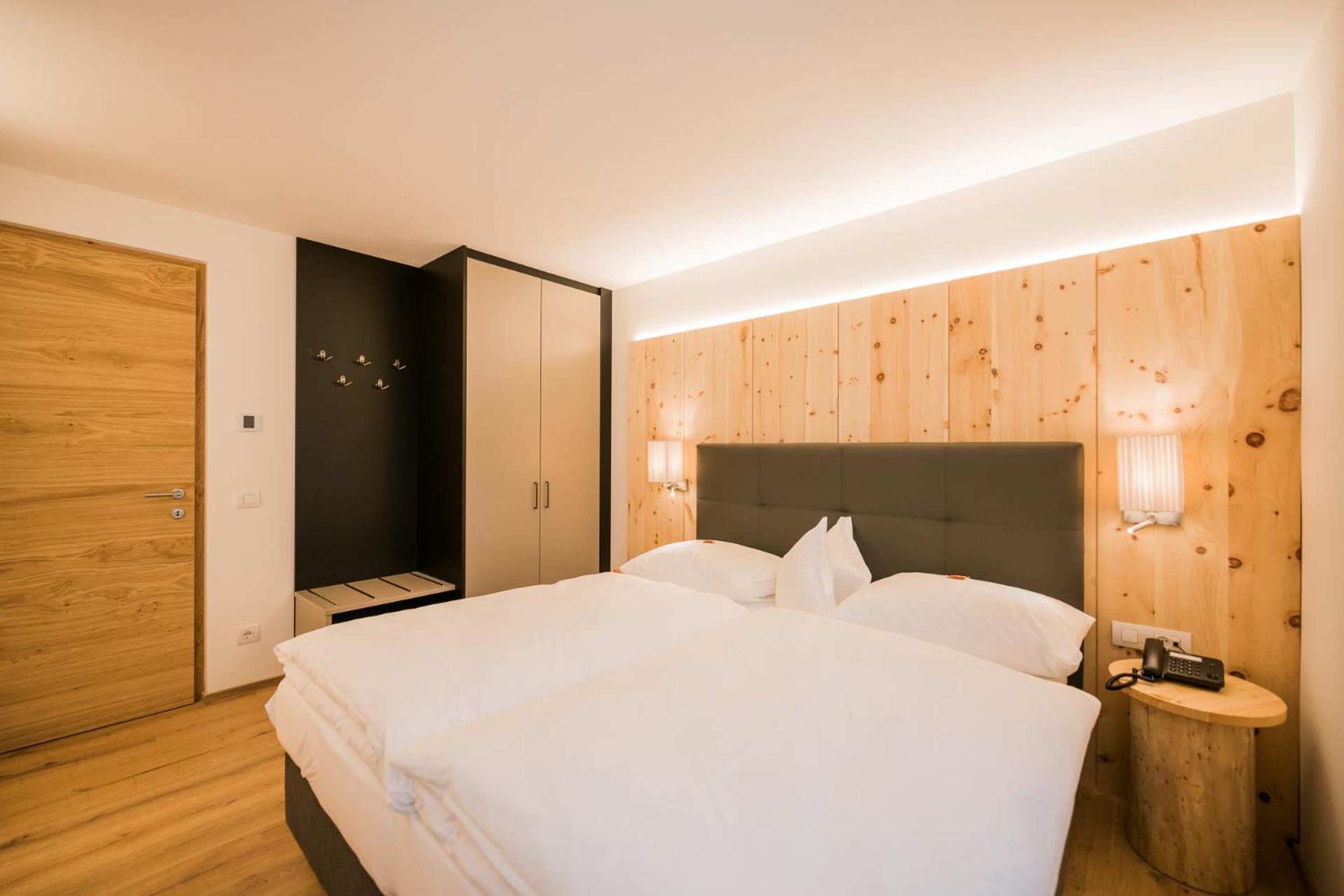 Alpenwellnesshotel St. Veit Sesto Szoba fotó